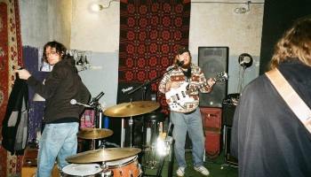 Gaidot “Seržanta Bēda” atgriešanos un uzstāšanos. Saruna ar Uģi Jansonu-Krastiņu