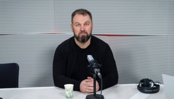 Krustpunktā Brīvais mikrofons ar Latvijas Reto slimību alianses vadītāju Juri Beikmani