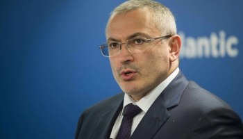 Krievijā atkal vēršas pret bijušo "Jukos" vadītāju  Hodorkovski