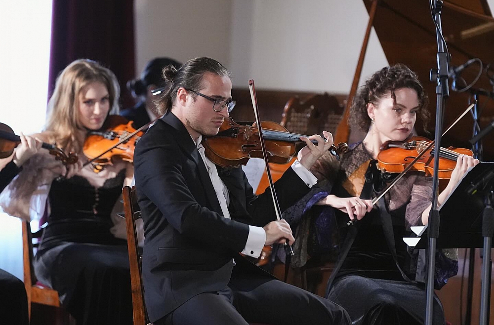 bulajevs davinspiro camerata