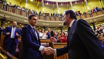 Līdzšinējais Spānijas premjers Marjano Rahojs atcelts no amata