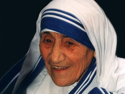 Māte Terēze, 20.gadsimta svētā, kas apliecināja, ka brīnumi arī mūsu laikos ir iespējami