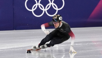 Šorttrekisti kvalificējušies ceturtdaļfinālam. Distanču slēpotāji neiekļūst finālā