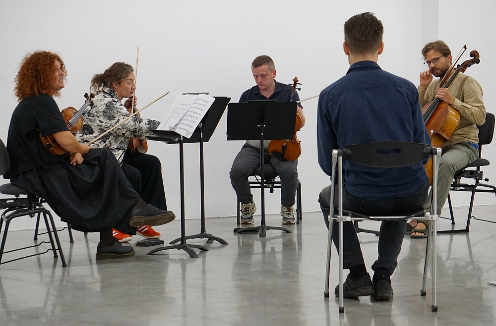 Sinfonietta Rīga rītausmas vilki