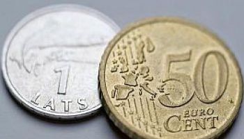 Pirmais pusgads ar eiro