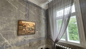 "Ārpus pastkartes" – mazāk redzēti Kuldīgas skati 20. gadsimta mākslas darbos 