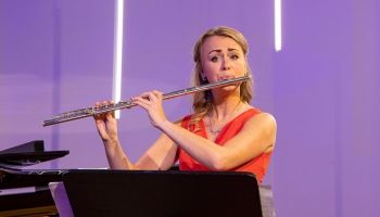 Flautiste Egija Sproģe: Šovakar muzicēšu kopā ar saviem draugiem dzīvē un mūzikā