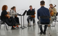 Sinfonietta Rīga rītausmas vilki