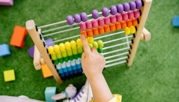 Kā bērnam jau pirmsskolā sadraudzēties ar cipariem un radīt prieku par matemātiku?