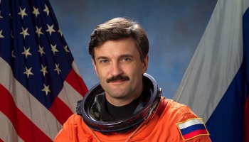 13. maijs. Jūrmalā piedzima kosmonauts Aleksandrs Kaleri