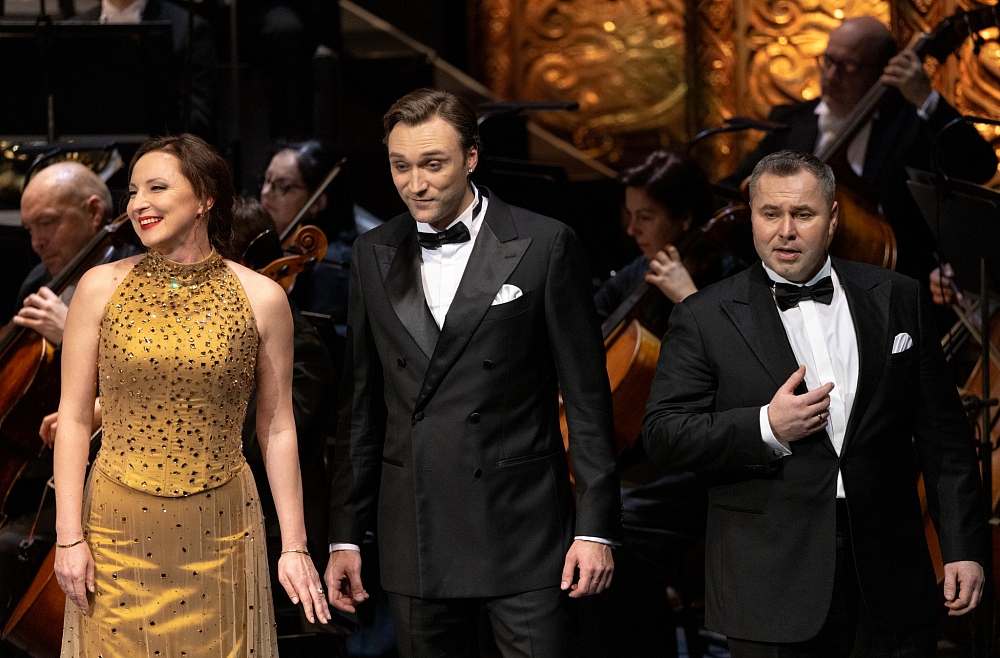 Vecgada koncerts Operā