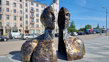 Rīgā apskatāma Ukrainas mākslinieku izstāde "Mēs uzvarēsim!"