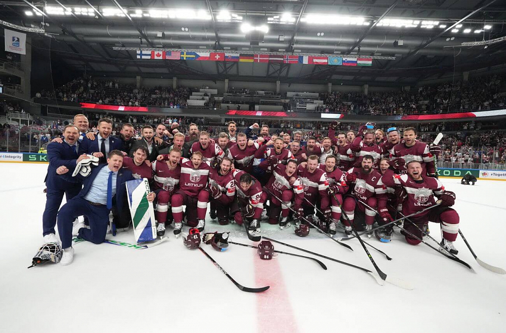 Krustpunktā: Latvijas hokeja lielā diena; Ukrainā sācies ilgi gaidītais pretuzbrukums