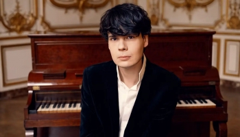 Pianists Žastēns Teilors albumā "Chopin Intime"