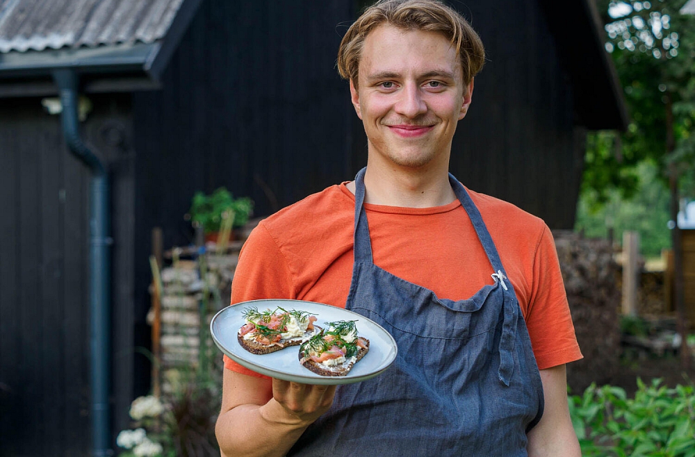 Aktieris un šefpavārs Ritvars Toms Logins: Skumja un smeldzīga mūzika mani iepriecina! 