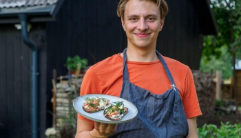 Aktieris un šefpavārs Ritvars Toms Logins: Skumja un smeldzīga mūzika mani iepriecina! 