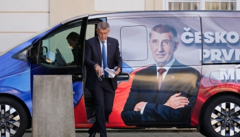 Valsts iestāžu dīkstāve ASV. Politiskā krīze Francijā. Jauni izaicinājumi Čehijai