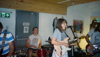 Jaunie albumi no Kanādas