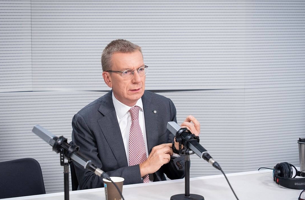 LR-100 Edgars Rinkēvičs