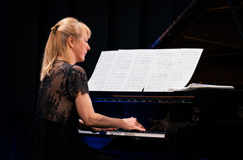 annija kristiāna ādamsone