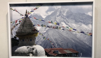 "Ceļš uz Everestu, kas turpinās" – LNB aplūkojama Jura Alberta Ulmaņa fotoizstāde