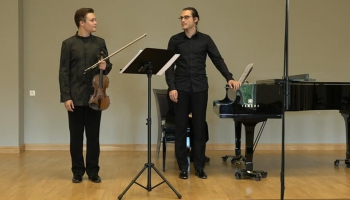 Vijolnieka Daniila Bulajeva un pianista Maksima Taņičeva koncerts Mazajā ģildē 