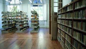 Bibliotēka mūsdienās: satikšanas, izglītošanās un brīvā laika pavadīšanas vieta