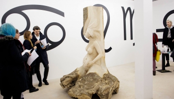 Dāņu māksliniece Dite Gantrīsa instalācijām izmanto visdažādākos medijus