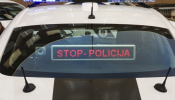 Auto dīleri un bankas strīdas par Valsts policijas daudzmiljonu eiro mašīnu iepirkumu