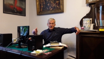 Rīta saruna ar LKA Eduarda Smiļģa Teātra muzeja vadītāju Jāni Siliņu