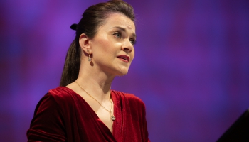 Elīna Šimkus: Emīla Dārziņa jubilejas gadā viņa dziesmas varu atklāt it kā no jauna