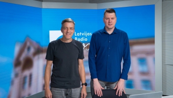 Līkumojam starp laikmetiem un krustpunktiem kopā ar Arni Krauzi