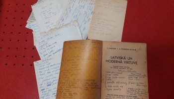 Pārlapojot pavārgrāmatas, skaidrojam, cik nozīmīgas ir latviskās garšas izjūtas svešā vidē