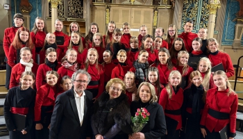 Inga Kalna, Aigars Reinis un Rīgas Doma meiteņu koris "Tiara" programmā "Nakts lūgšana"