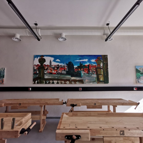 Durvis vērs jaunā Latvijas Mākslas akadēmijas filiāle Kuldīgā, Adatu fabrikā