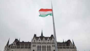 Ungārijā nedēļas nogalē iedzīvotāji protestēja pret virsstundu skaita palielināšanu