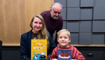 Sarunā ar Marselu skaidrojam, vai mošķu pilnā gultā var aizmigt