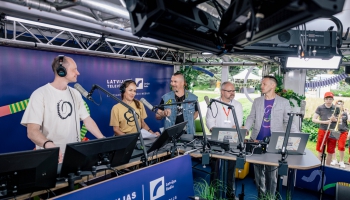 11. jūlija „Dziesmu svētku ceļojumā” varējām uzgriezt vienu riktīgu danci