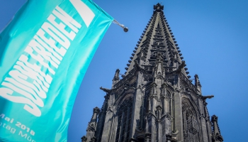 Baznīcas pētījums: 70 gados vācu katoļu garīdznieki seksuāli izmantojuši 3600 bērnus