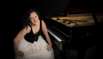 Pianiste Agnese Egliņa: Man mūzika ir skaņu un krāsu ceļš - skaists un bezgalīgs