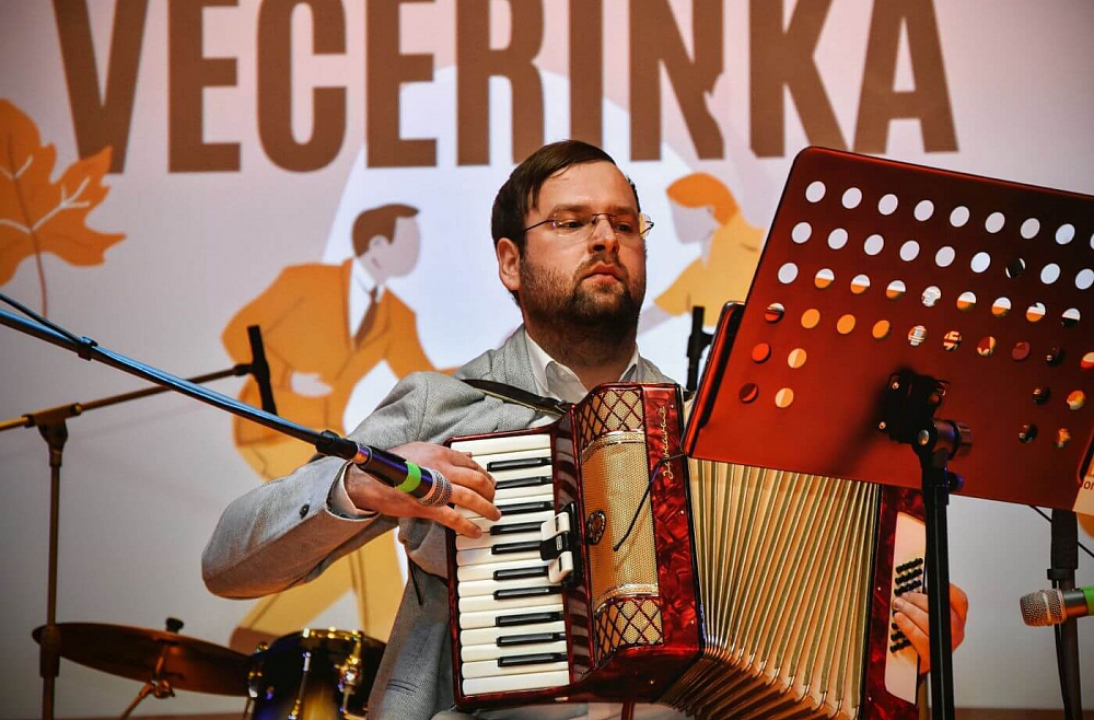 Ludzas novada Salnavā jau otro gadu desmitu rīko večerinkas
