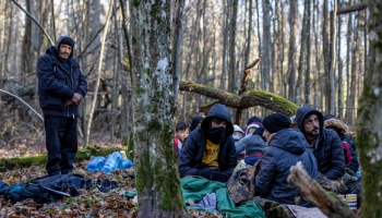 Европа за неделю: отчаяние мигрантов и гордость доноров
