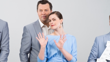 Dombrovska un Maņjakovs piedāvā jaunu dziesmas “Ziemeļblāzmas romance” versiju