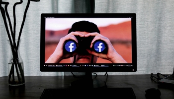 "Facebook" 20 gadi: kā mainījies pats sociālais tīkls un kā mainījis pasauli