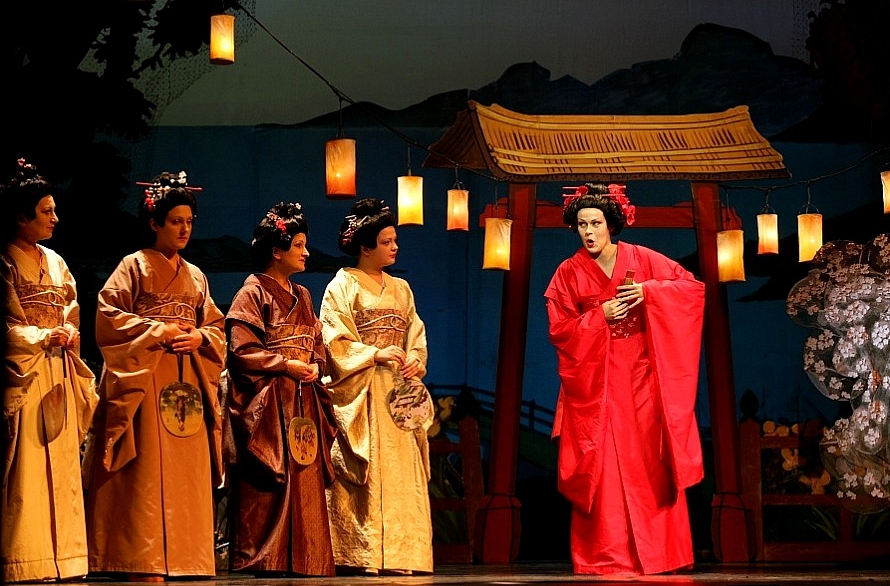 madama butterfly
