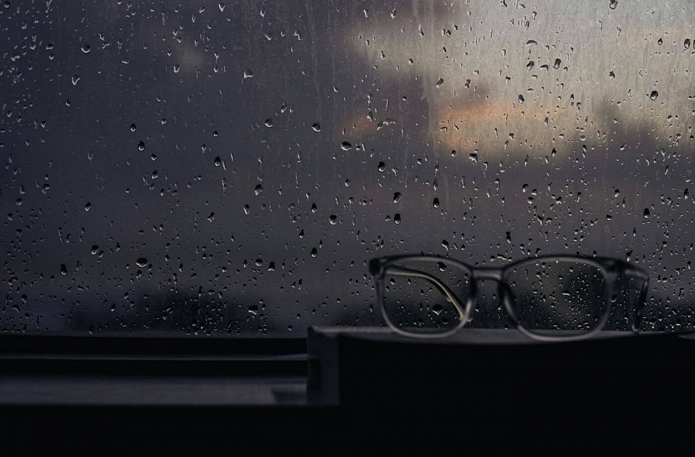 Rudenī pieaug mitrums: kādas problēmas tas rada ēkām un mūsu veselībai