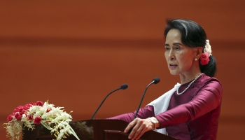 Mjanmas līdere sola veikt rūpīgu izmeklešanu saistībā ar rohindžām