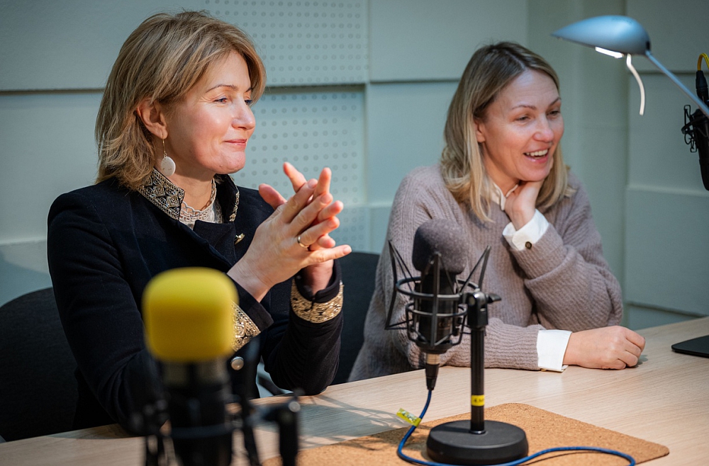 Elīna Apsīte un Lilija Lipora