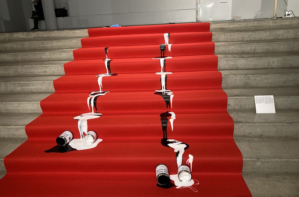 Leonards Laganovskis. TĪRS GRIEZUMS