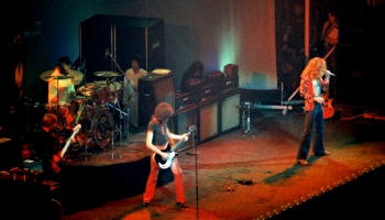 8. novembris. Klajā nāk grupas "Led Zeppelin" ceturtais albums